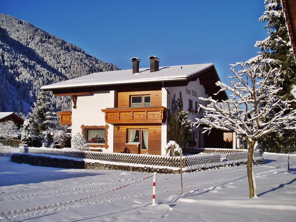 Haus Maella Apartment Sankt Gallenkirch Exterior photo