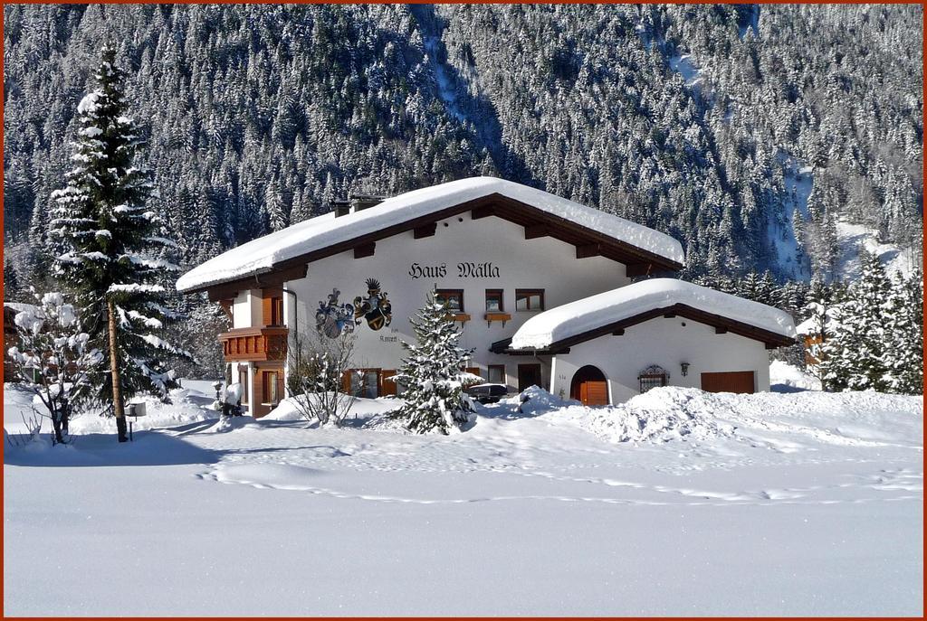 Haus Maella Apartment Sankt Gallenkirch Exterior photo