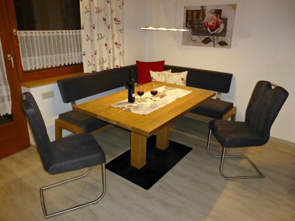 Haus Maella Apartment Sankt Gallenkirch Exterior photo